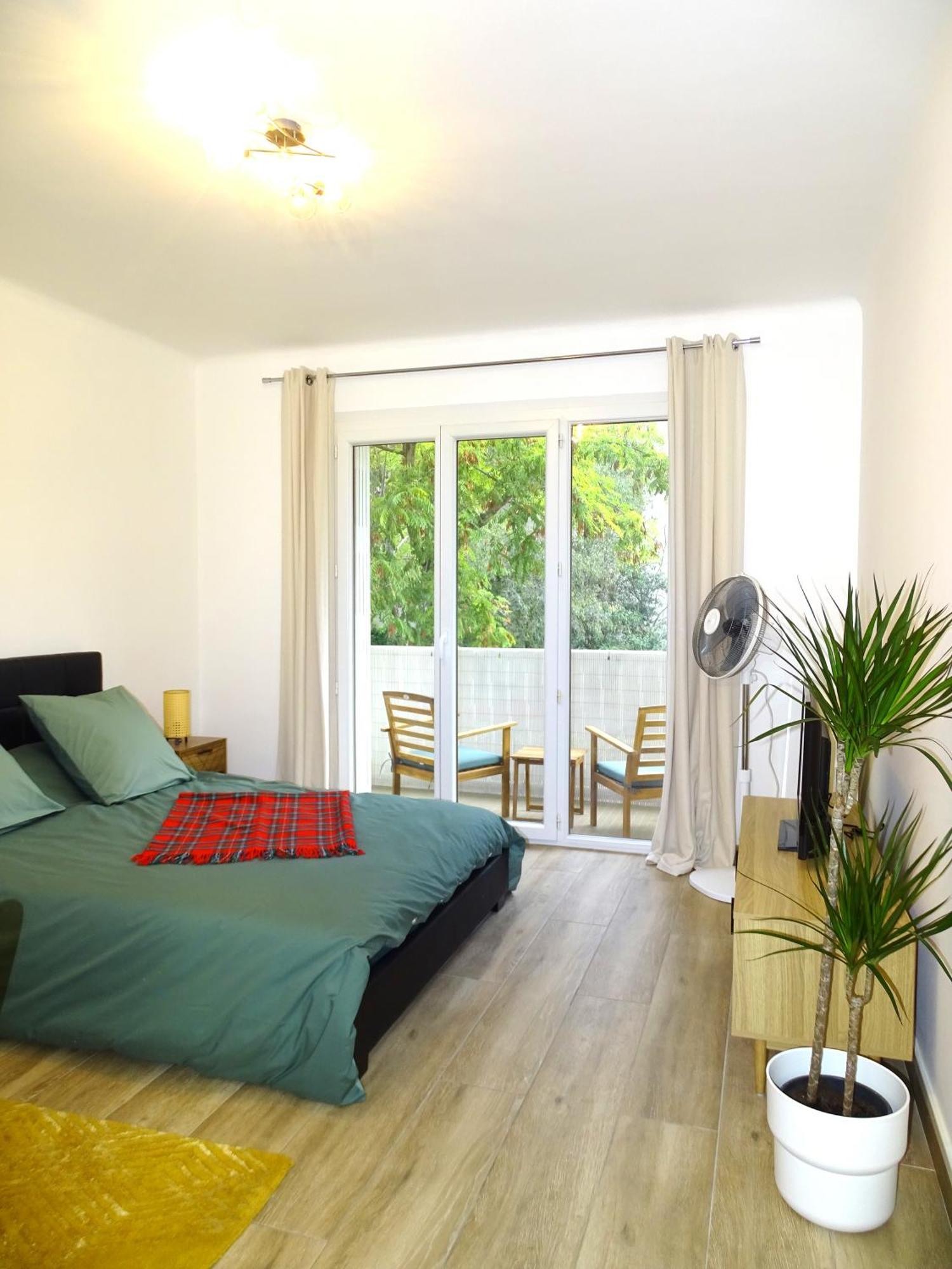 Tilia Jourdan-Studio Cosy Aix Centre-Cours Mirabeau-Parking-Wifi-Smart Tv-Rue Calme Экс-ан-Прованс Экстерьер фото